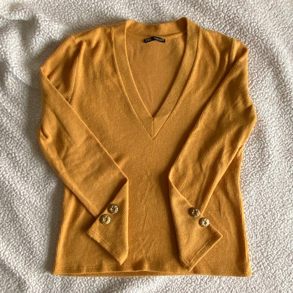 Mustard Yellow v-neck sweater